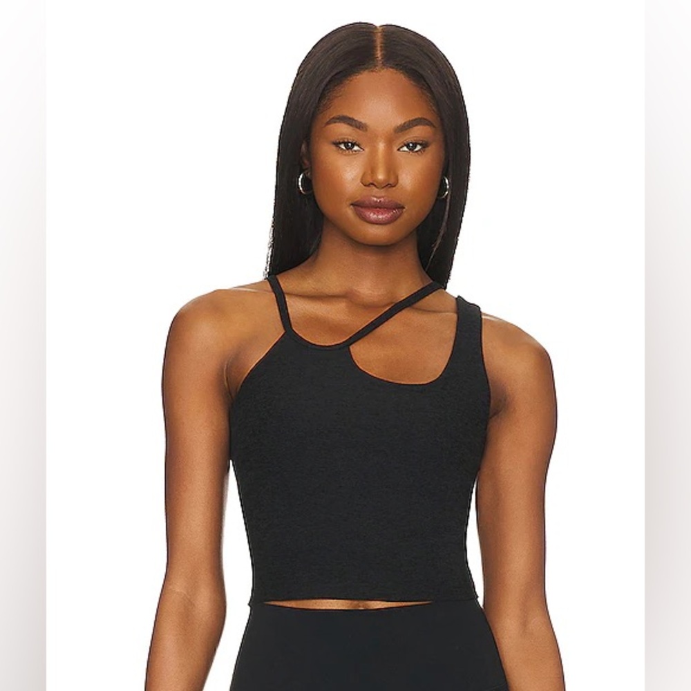 Beyond Yoga Spaced Shapeshifter Cropped Tank in Black